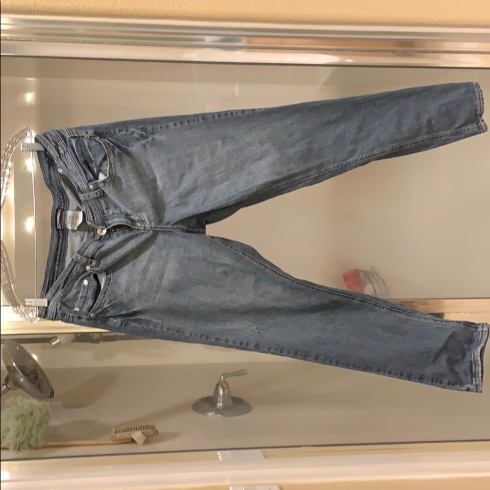 Women’s jeans